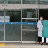 Study of South Korean MERS outbreak finds ‘super-spreader’ patient